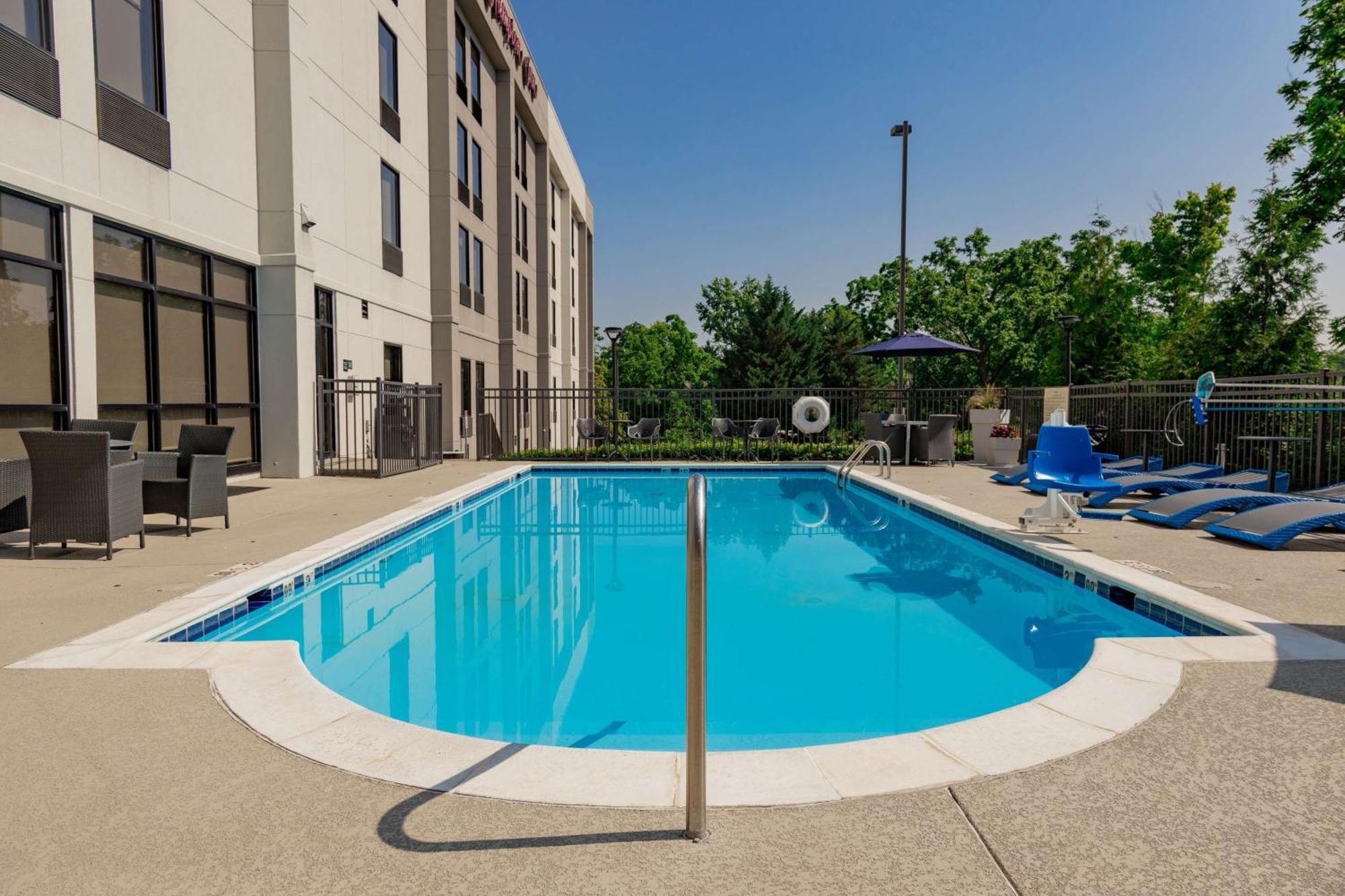Hampton Inn Winchester Exteriér fotografie